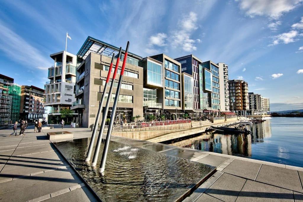 Tjuvholmen / Aker Brygge - Most Expensive Area In Oslo! Apartment Exterior photo