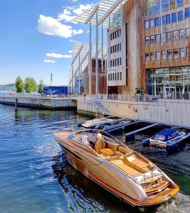 Tjuvholmen / Aker Brygge - Most Expensive Area In Oslo! Apartment Exterior photo